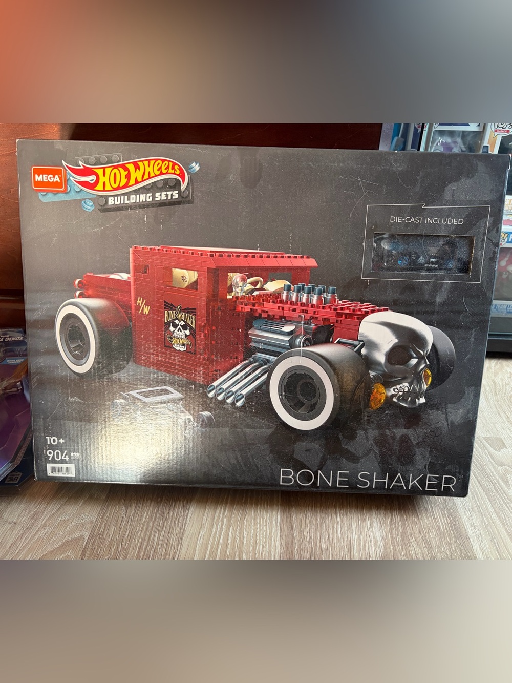 Hot Wheels Bone Shaker Building Set by Mega - Red